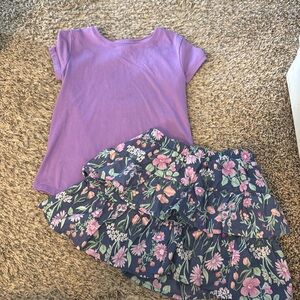 Girl’s purple outfit